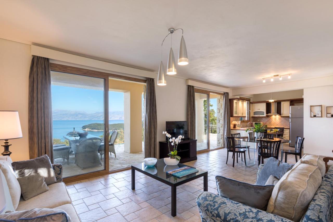 Villa Pietra Gialla By Rodostamo Collection Kassiopi Exteriér fotografie