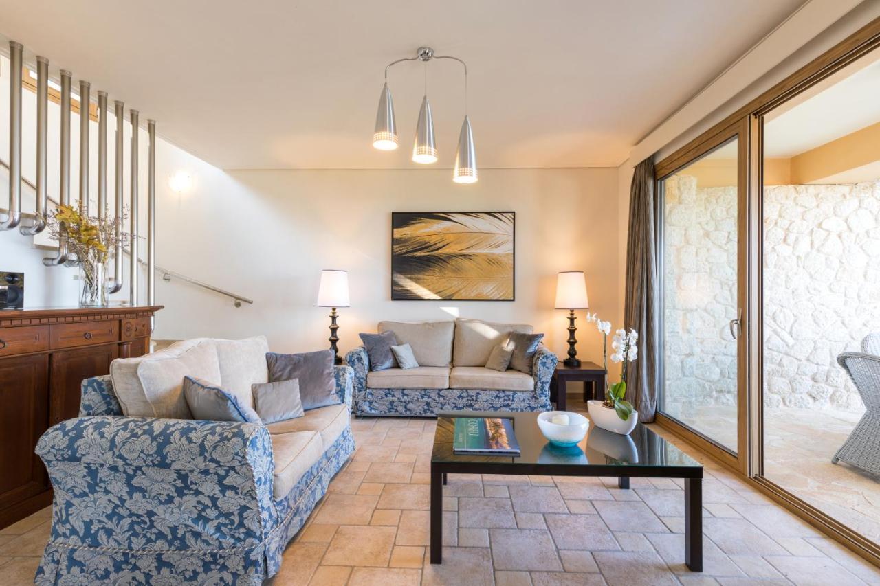 Villa Pietra Gialla By Rodostamo Collection Kassiopi Exteriér fotografie